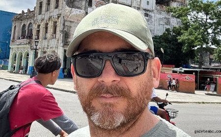 Ömer Aydoğdu Kimdir?