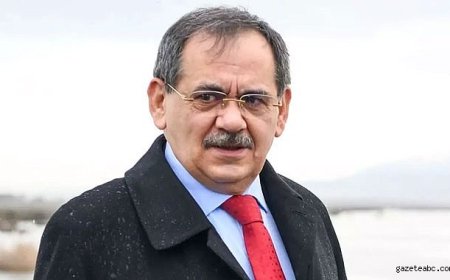 Eski Bakan Hayatını Kaybetti