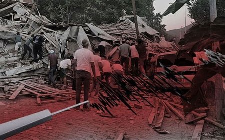 Sındırgı'da Artçı Sarsıntılar Devam Ediyor