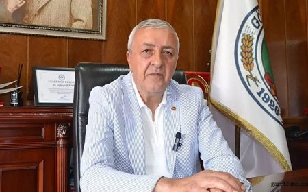 CHP'den Deprem Niteliğinde İstifa