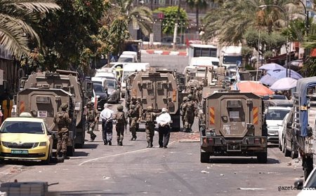 İsrail Ordusu Ramallah'a Saldırdı