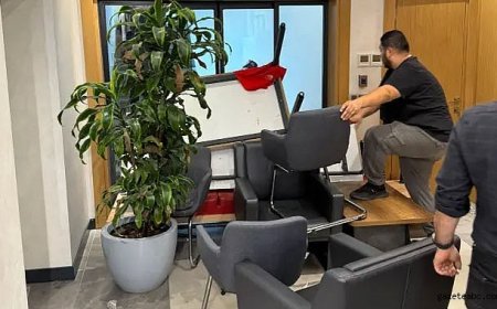 CHP’li Vekillerden Barikat Direnişi