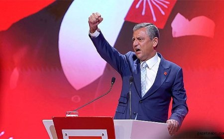 Özgür Özel'den Tarihi Rest