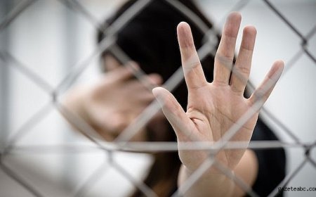 19 yaşındaki kıza dehşeti yaşattı