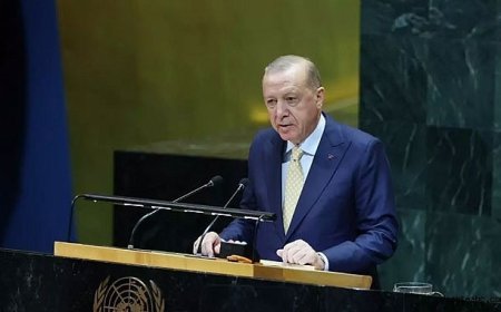 BM Zirvesinde Mikrofon Krizi