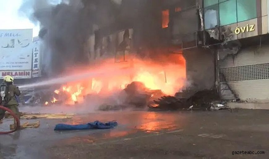 İstanbul’da Geceyi Alevler Bastı
