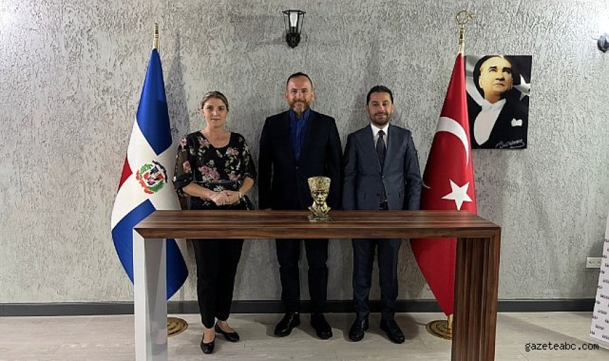 Kırgızistan'dan Dominik'e Ziyaret