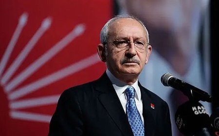 Eski Genel Başkanın Siyasi Hayatı Bitti