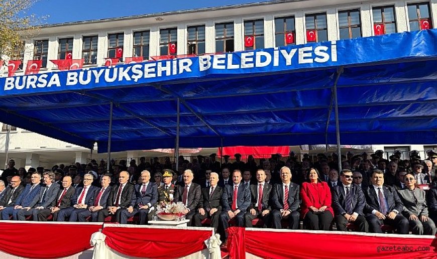 Bursa Valiliğinden Coşkulu Bayram Kutlaması