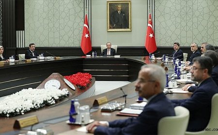 Kabine Toplantısı Başladı