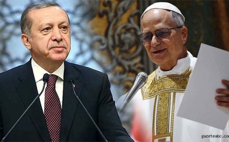 Papa 14. Leo’dan Türkiye’ye Övgü
