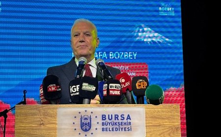 Başkan Bozbey: “Edebiyat Cesurların İşidir”