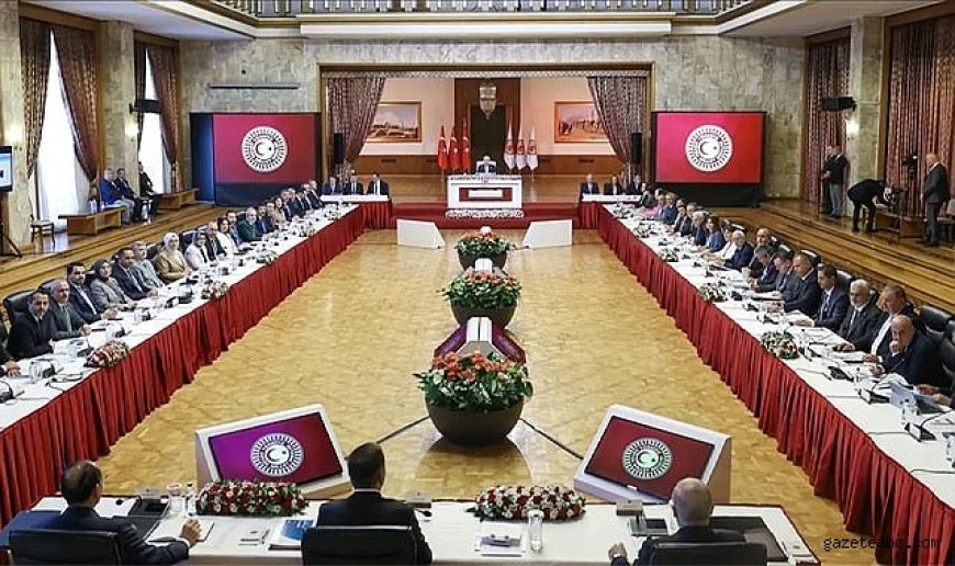 AK Parti’den İmralı’ya ‘Olumlu’ Yaklaşım
