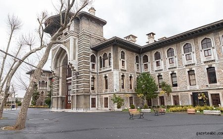 Okul Müdürü Açığa Alındı