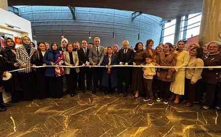 Cengiz Aytmatov Günleri Bursa’da başladı