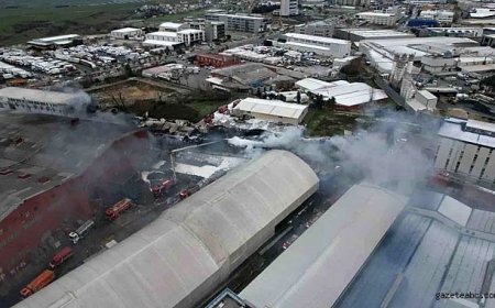 Esenyurt’ta Hırdavat Fabrikasında Yangın