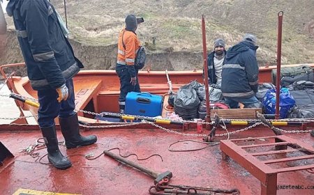 Türk Gemisi Karaya Oturdu