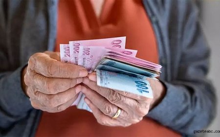 Meclis’te 15 Maddelik Emekli Paketi