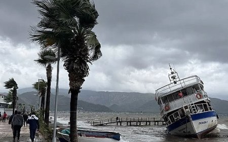 7 İl İçin Kuvvetli Sağanak ve Fırtına Alarmı