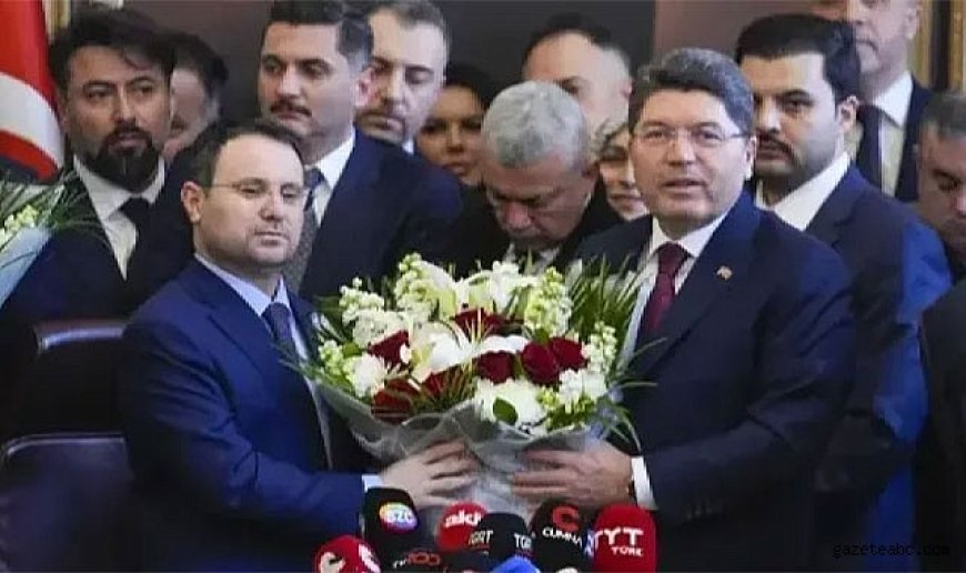Adalet Bakanlığı’nda Devir Teslim Töreni