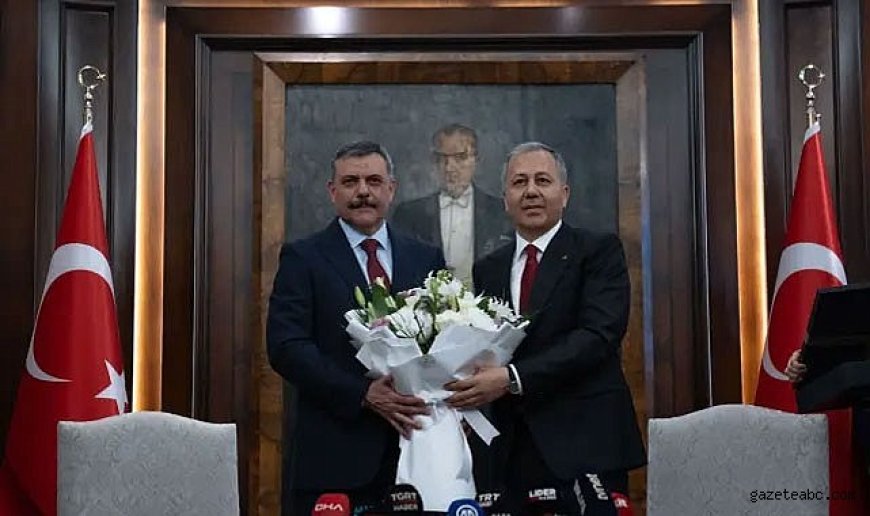 İçişleri Bakanlığı'nda devir teslim!