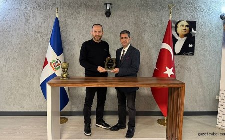 Gazeteci Mehmet Çetinkaya’dan Konsolos Ömer Aydoğdu’ya Ziyaret