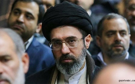 Tahran’dan Açıklama: "Hamaney’in Durumu İyi"