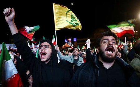 Ateşkes Sonrası İran’da Kutlamalar Geceyi Sardı