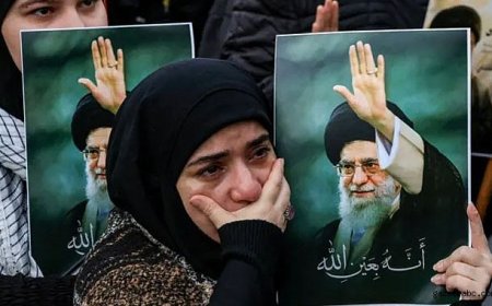 Tahran Sokakları Hameney İçin Ağladı