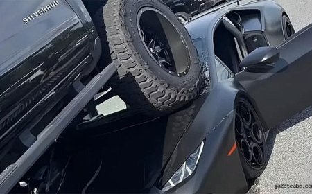 Otoparkta Lüks Araç Faciası