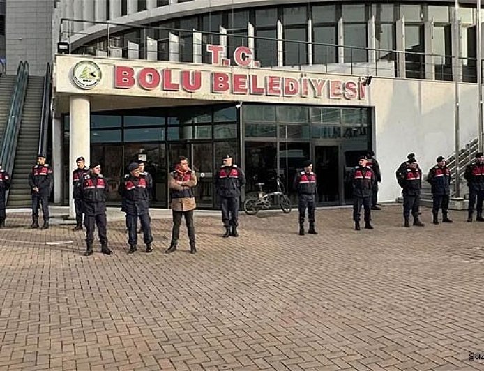 Belediye Binasında Jandarma Araması