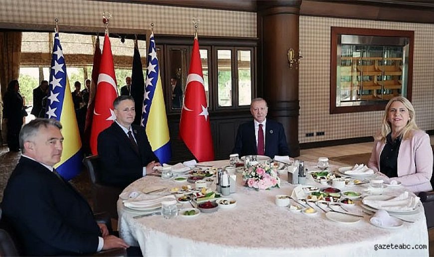 Erdoğan’dan Forumda Kritik Mesajlar