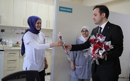 Hemşireler Günü'nde sağlık emekçilerine anlamlı ziyaret