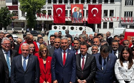 Meydanlarda 19 Mayıs Ruhu