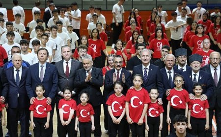 19 Mayıs Coşkusu İnegöl’de Meydanlara Taştı