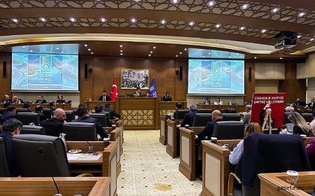 BUSKİ Genel Kurulu’nda Su Tarifesi Gerilimi: “İndirim” Tartışması Meclisi Karıştırdı