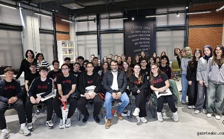 NİLÜFER’DE SENNUR SEZER ŞİİRLERİ FABRİKADAN OKULA UZANDI