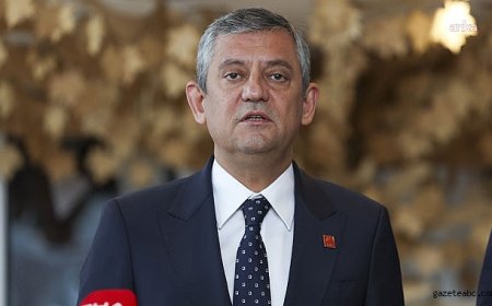 Özgür Özel CHP Grup Başkanı Oldu