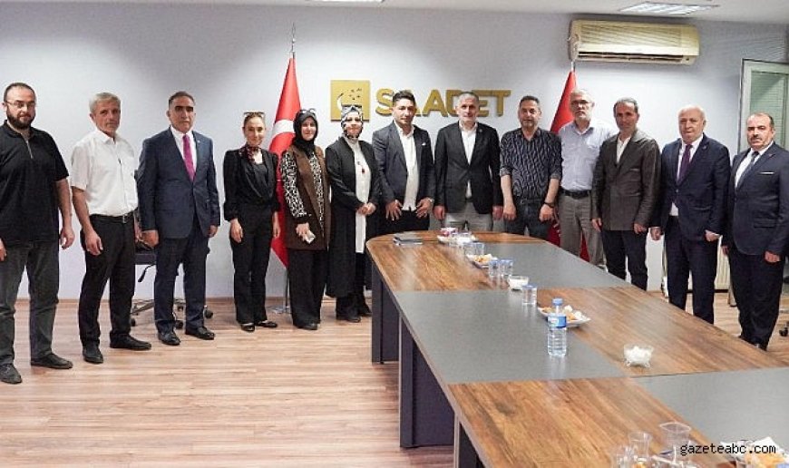 Dünya Gönüllüler Derneği, Saadet Partisi Bursa İl Başkanlığı’nı ziyaret etti