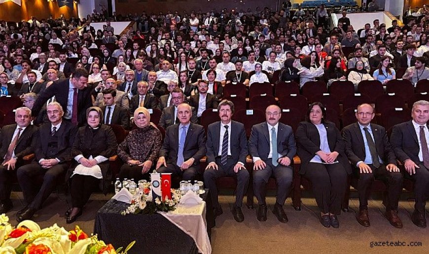Bursa’da “Küresel Adalet Arayışı” Programı Düzenlendi