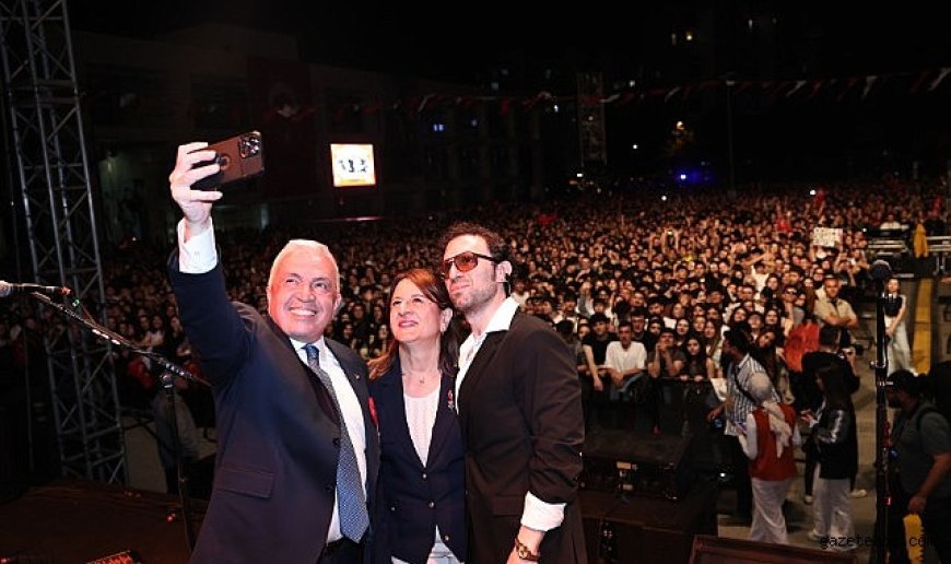 NİLÜFER’DE 19 MAYIS COŞKUSU MEYDANLARA TAŞTI