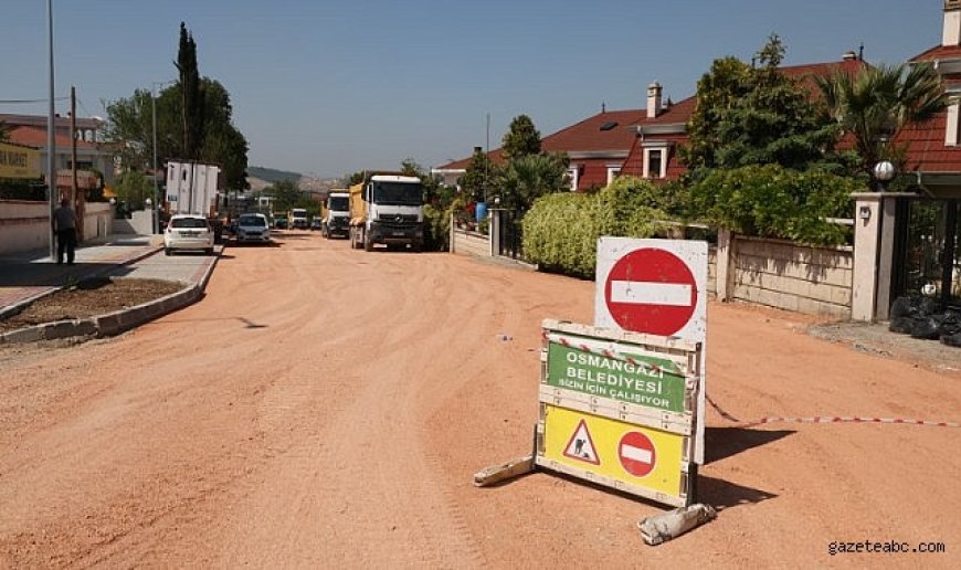 Osmangazi’de Asfalt Mesaisi Hız Kesmeden Sürüyor