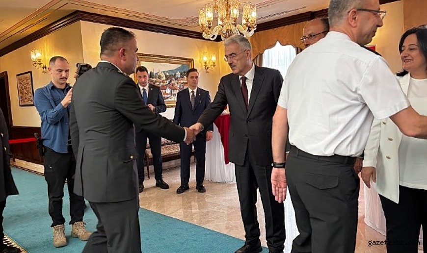 Bursa Valiliğinde Bayramlaşma Töreni