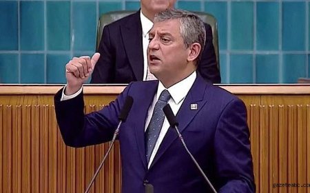 CHP’de Gergin Grup Toplantısı