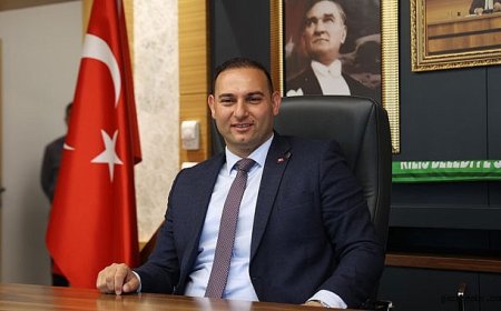 CHP'li Belediye Başkanı Partisinden İstifa Etti