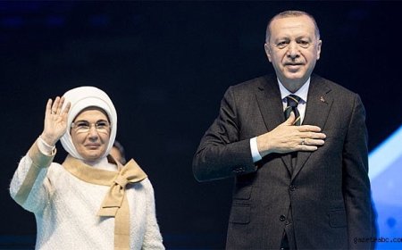 Erdoğan Çiftinden YKS Mesajı