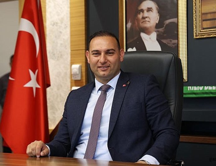 CHP'li Belediye Başkanı Partisinden İstifa Etti
