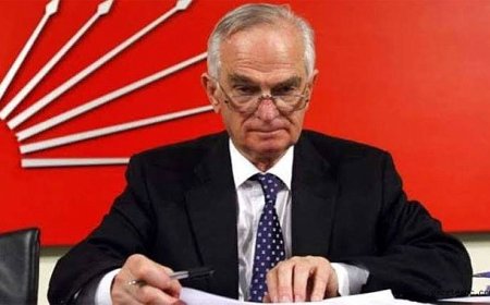 70 yıllık parti üyesi istifa etti