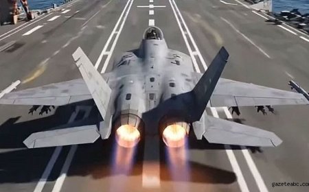 İtalya’dan Türkiye’nin Uçak Gemisine Övgü