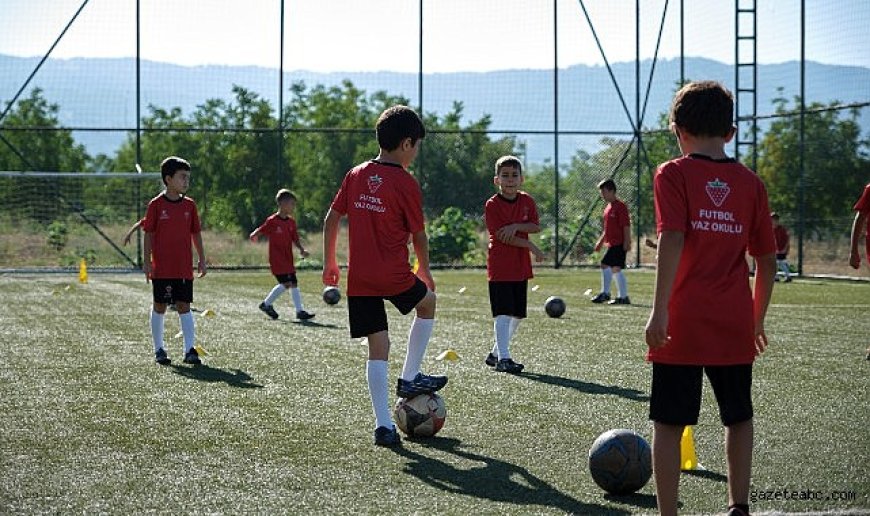 Çilek’in Geleneksel Yaz Okulu’nun 12’ncisi başladı